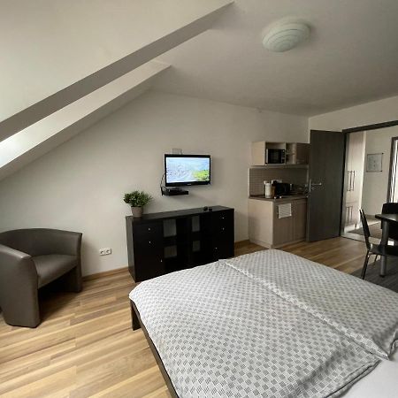 Benevia Apartments Pecs Luaran gambar